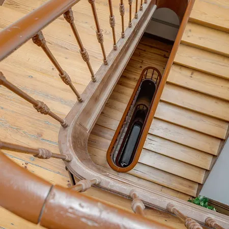 Monopoly House - Families Only! *