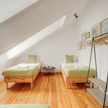 Monopoly House - Families Only! Apartamento