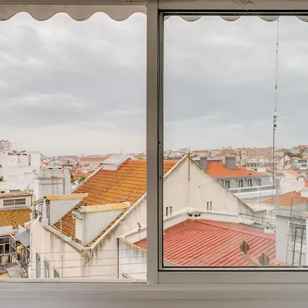 Monopoly House - Families Only! Apartment Lisbon