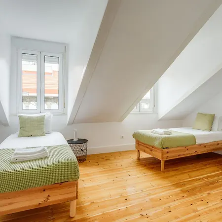 Monopoly House - Families Only! Lizbona