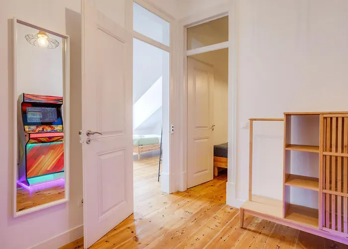 Monopoly House - Families Only!