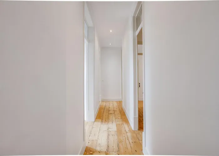 Monopoly House - Families Only! Lissabon